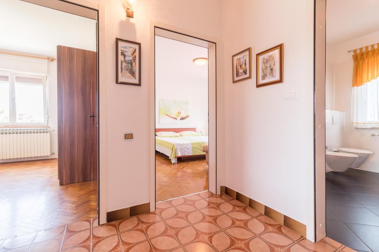 Apartments Ivica 1706 Ližnjan Kültér fotó
